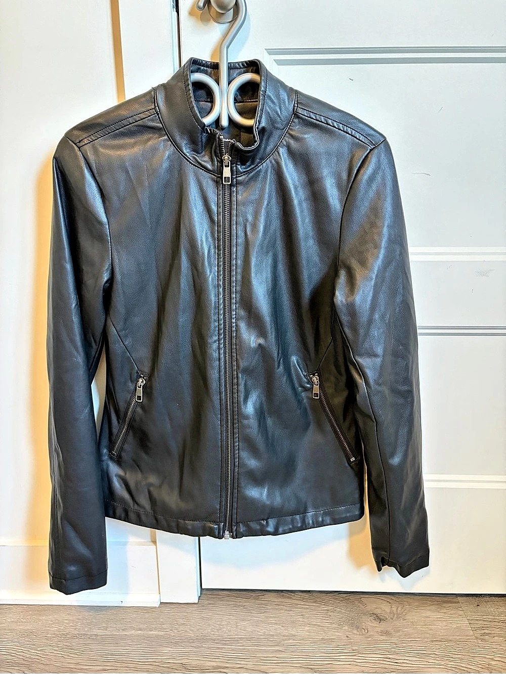 Rothman'Small Women'Small Leather Jacket Size Small Like New